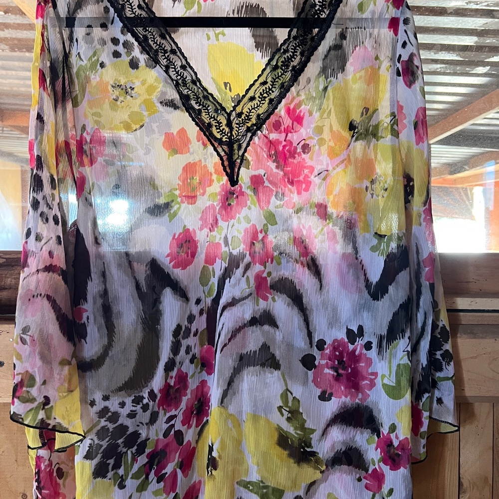 Zebra and Floral Print Sheer V Embellished 3/4 Sleeve Blouse
